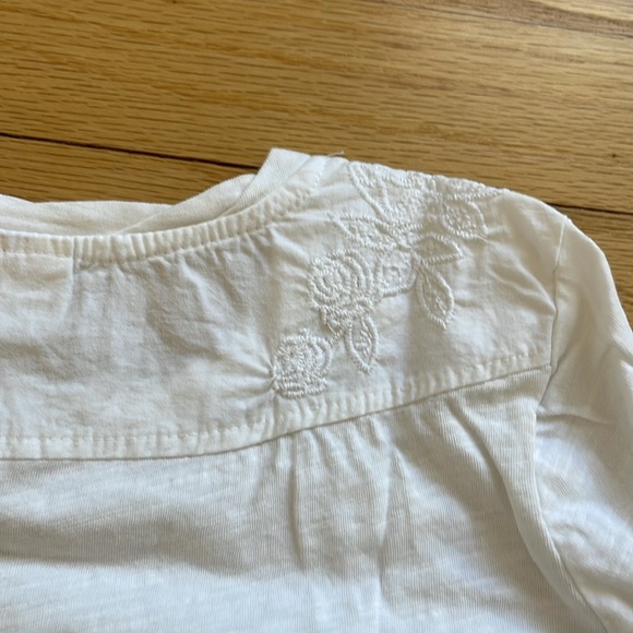 Set of 2 Girls Long Sleeve Tops - size 6-8 - Picture 5 of 5